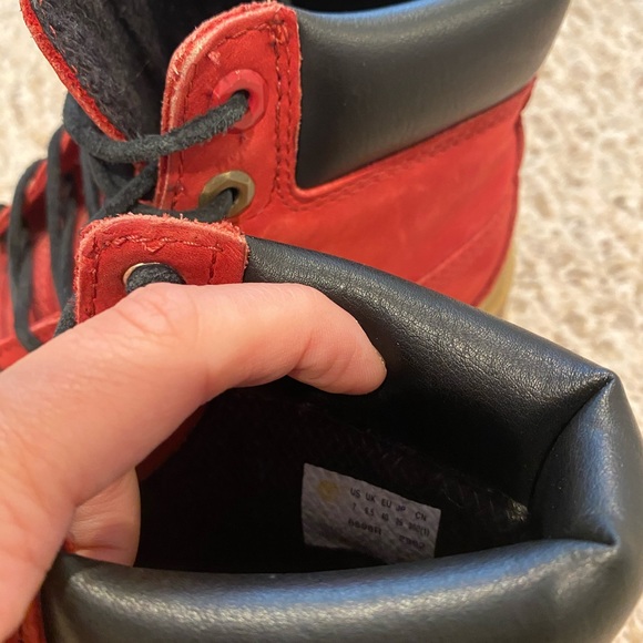 COPY - Timberlands - Picture 3 of 4